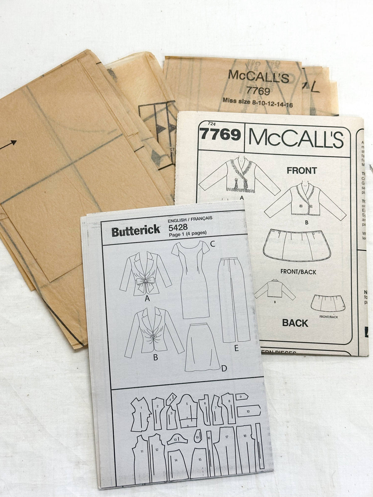 Patrons de couture vintage pour collage et journal