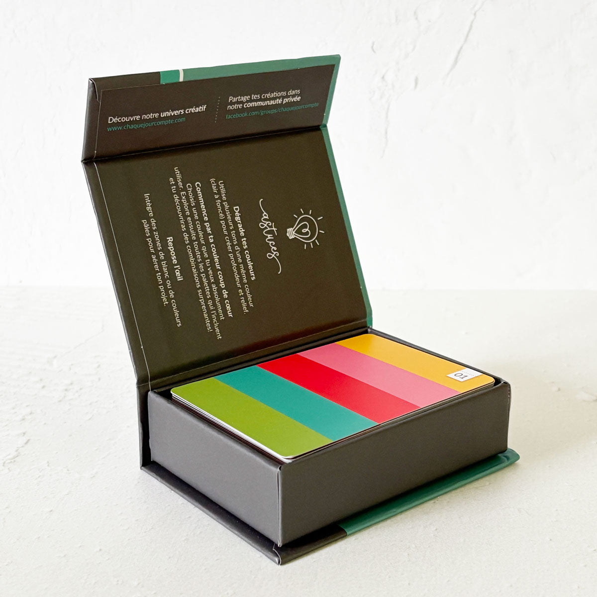 Jeu de cartes - 52 Palettes de couleurs EN PRÉCOMMANDE / Expédition sem. 26 janvier