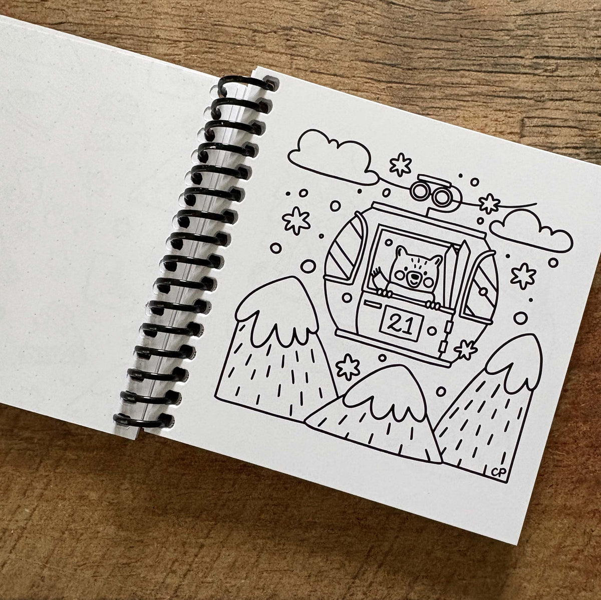 Cahier à colorier de poche OURS - 53 illustrations, 12 motifs