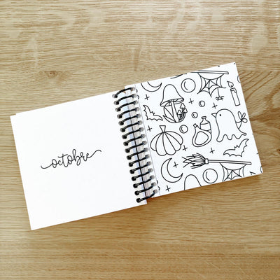 Cahier à colorier de poche - 58 illustrations, 12 motifs