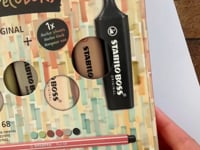 Charger la vidéo: Ensemble de 19 pièces Nature de Stabilo - édition spéciale
