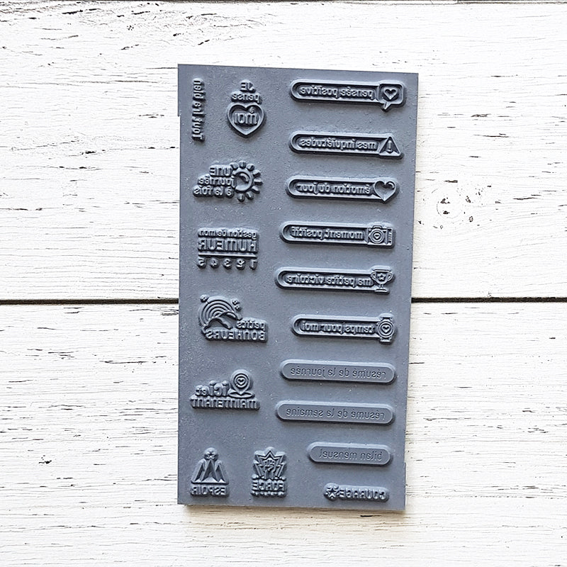 Santé mentale - Ensemble de 18 étampes à découper