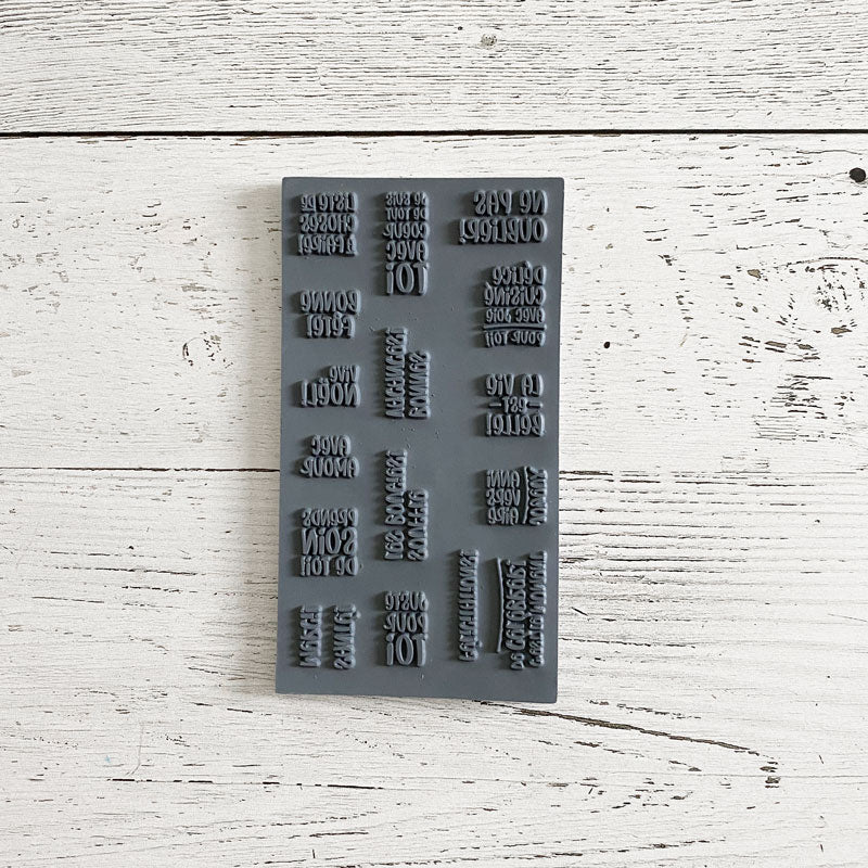 Expressions joyeuses - Ensemble de 16 étampes à découper